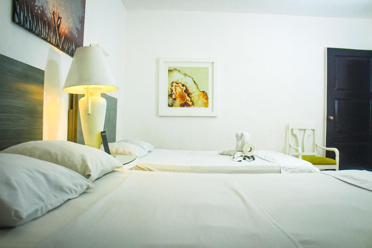 Palacio Canton Hotel - Valladolid Valladolid  Bagian luar foto